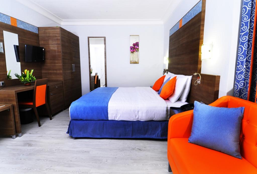 Benin Royal Hotel كوتونو الغرفة الصورة